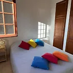 5-bedroom With Pool And Sunny Garden Villa *