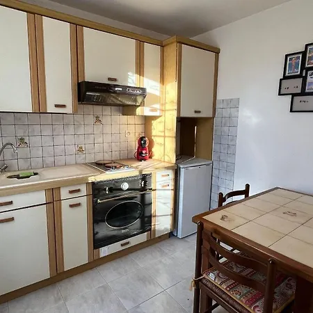 Villa 5-bedroom With Pool And Sunny Garden