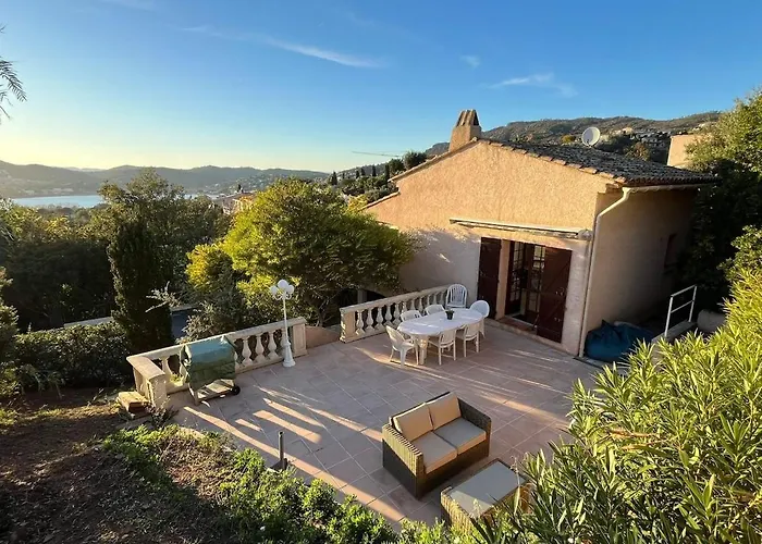 5-bedroom With Pool And Sunny Garden *